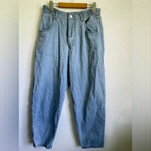 PrincessPollyPaperbagHighRiseWaistWideMomJeansLightWashUS8
